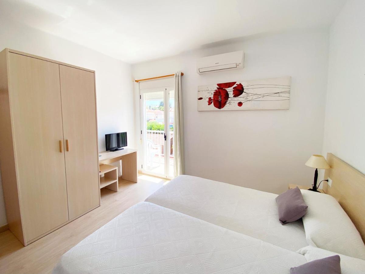 Habitaciones Camping Ferrer Peniscola Luaran gambar