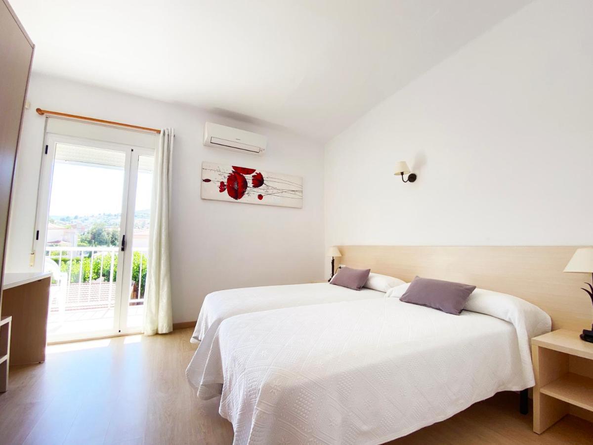 Habitaciones Camping Ferrer Peniscola Luaran gambar